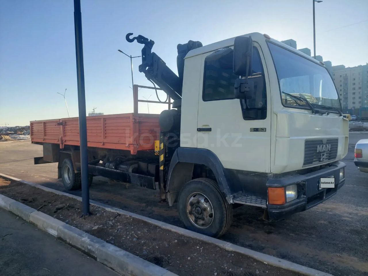 МАN  L 2000 (Кран-манипулятор)
